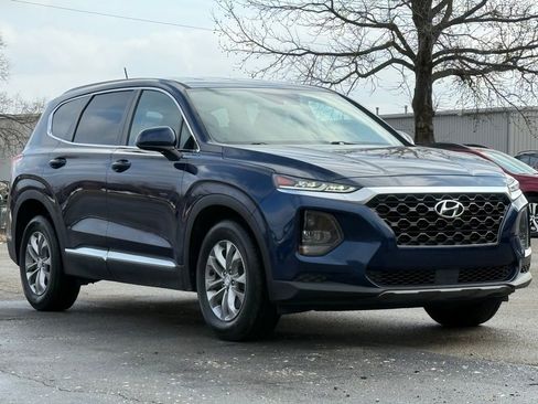 Used 2019 Hyundai Santa Fe SE FWD image 8