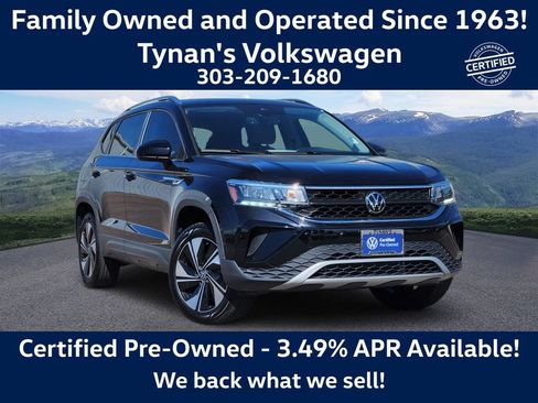 Certified 2024 Volkswagen Taos SE AWD/4WD image 1