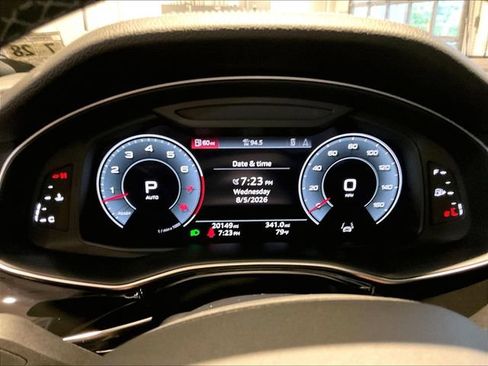 Used 2023 Audi Q8 Prestige w/ Prestige Package AWD/4WD image 26