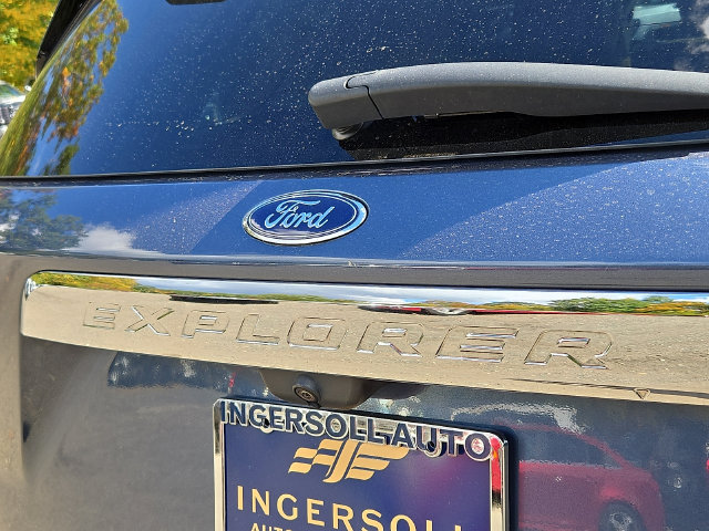 Used 2020 Ford Explorer Limited AWD/4WD image 29