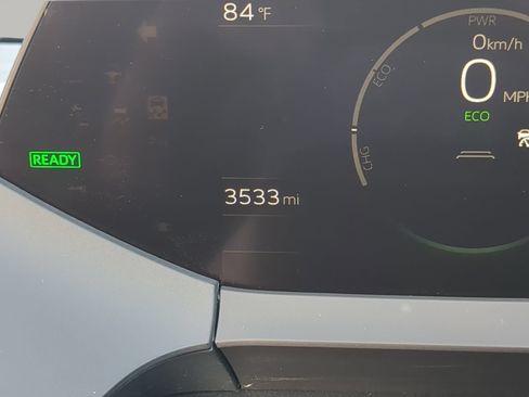 Used 2026 Toyota Prius FWD image 68