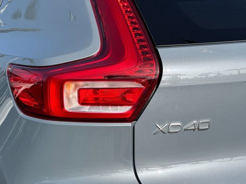 Certified 2023 Volvo XC40 B5 Ultimate w/ Climate Package AWD/4WD image 26