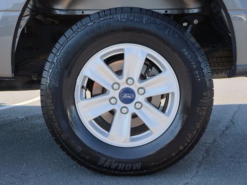 Used 2018 Ford F150 XLT image 14
