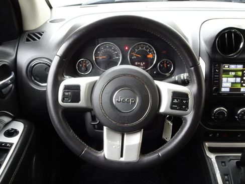 Used 2017 Jeep Compass High Altitude image 18