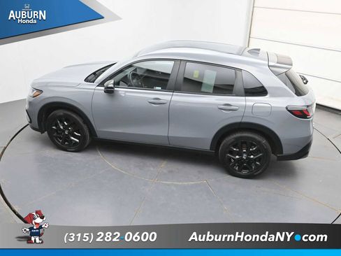 Used 2024 Honda HR-V Sport image 30