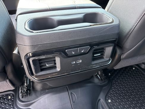 Used 2025 GMC Sierra 2500 AT4 w/ AT4 Premium Plus Package AWD/4WD image 31