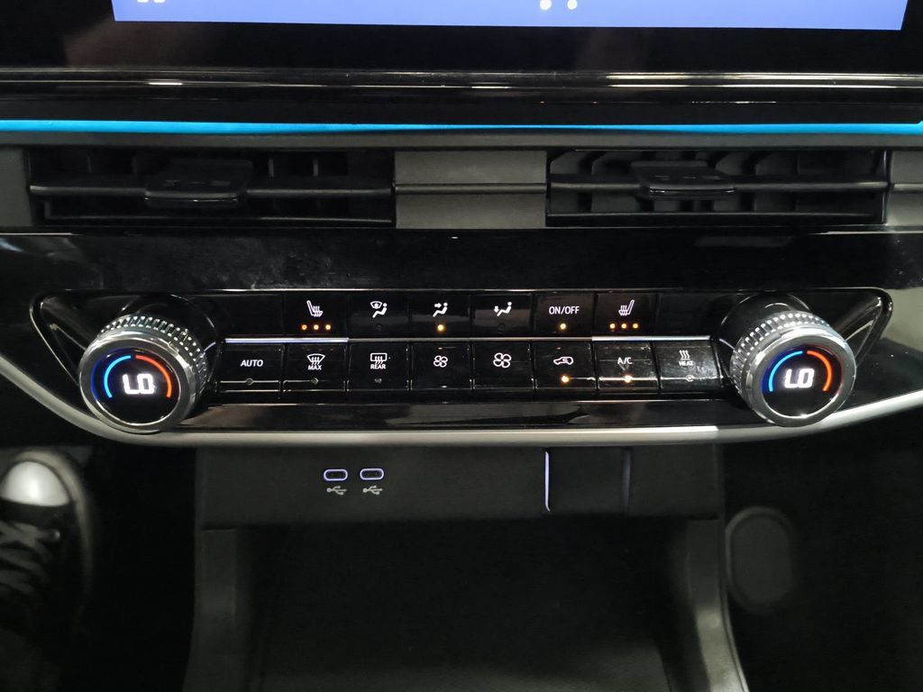 Used 2024 Honda Prologue Touring image 7