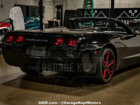 Used 2002 Chevrolet Corvette Convertible w/ Preferred Equipment Group2 image 65
