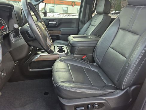 Used 2022 Chevrolet Silverado 2500 High Country w/ Z71 Off-Road Package image 18