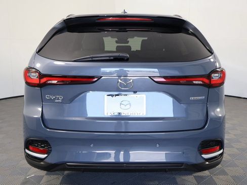 Certified 2025 MAZDA CX-70 Plug-In Hybrid w/ Premium Pkg AWD/4WD image 6