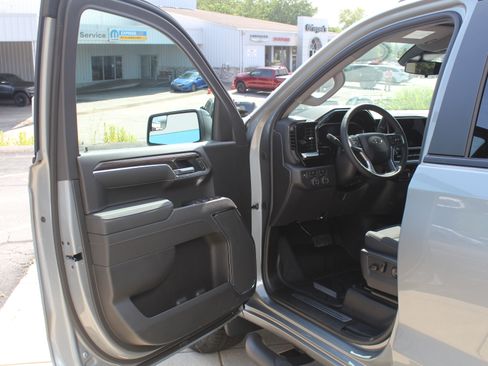 New 2026 Chevrolet Silverado 1500 RST w/ RST Select Package AWD/4WD image 8
