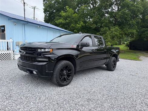 Used 2020 Chevrolet Silverado 1500 RST AWD/4WD image 2