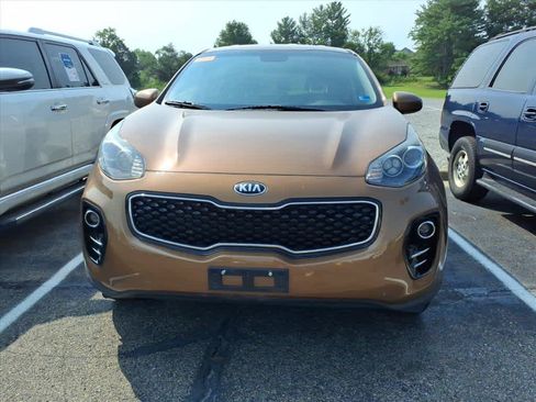 Used 2019 Kia Sportage LX AWD/4WD image 5