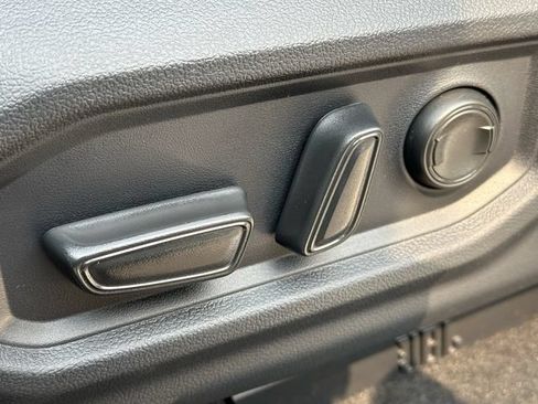 New 2026 Toyota Tundra Limited AWD/4WD image 23