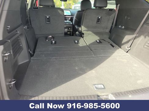 New 2025 Chevrolet Traverse Z71 w/ Enhanced Driving Package image 31