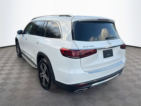 Used 2022 Mercedes-Benz GLS 450 4MATIC image 7