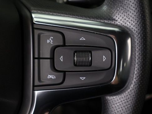 Used 2022 Chevrolet Blazer LT FWD image 45