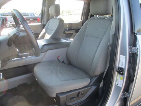 Used 2020 Ford F150 XLT w/ Equipment Group 302A Luxury AWD/4WD image 21
