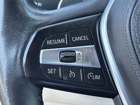 Used 2020 BMW X5 xDrive40i w/ Premium Package AWD/4WD image 19