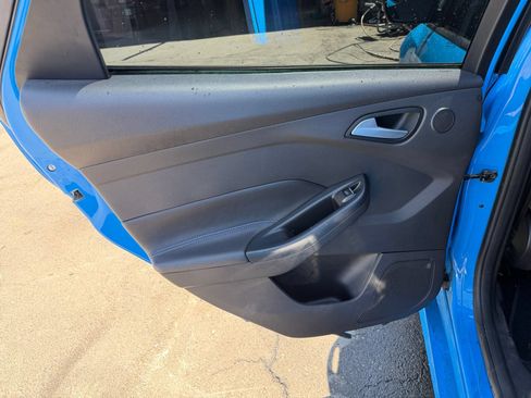 Used 2018 Ford Focus RS AWD/4WD image 28