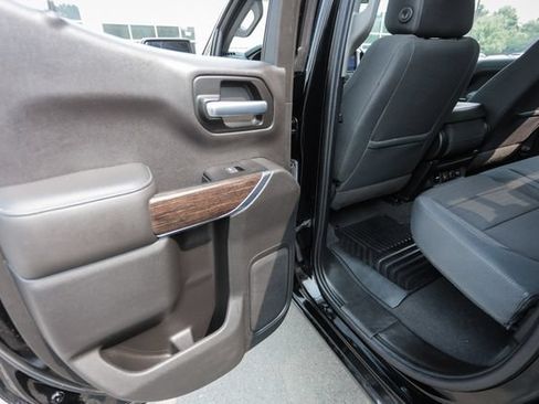 Used 2019 GMC Sierra 1500 SLE w/ SLE Value Package AWD/4WD image 56