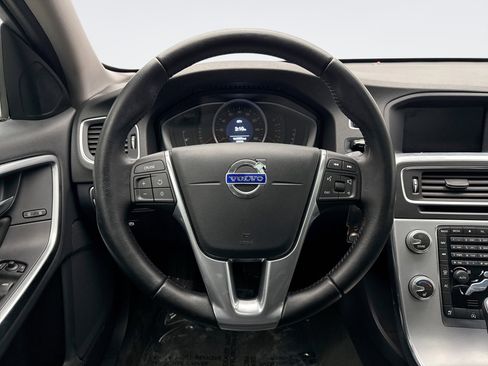 Used 2017 Volvo S60 T5 Dynamic w/ Protection Package image 12