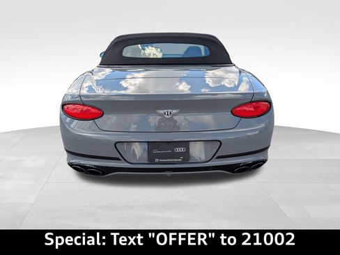 Used 2024 Bentley Continental GT image 3