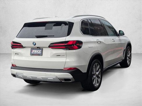 Used 2026 BMW X5 xDrive40i image 5