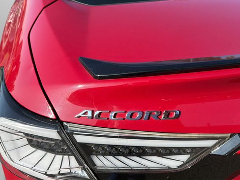 Used 2021 Honda Accord Sport Special Edition image 30