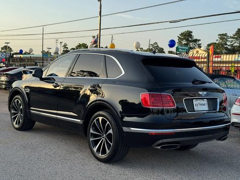 Used 2018 Bentley Bentayga AWD/4WD image 8