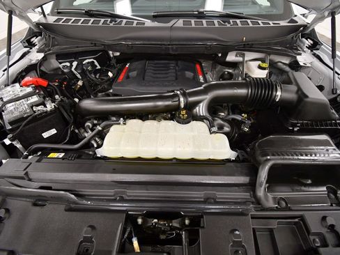 Used 2025 Ford F150 Raptor AWD/4WD image 12