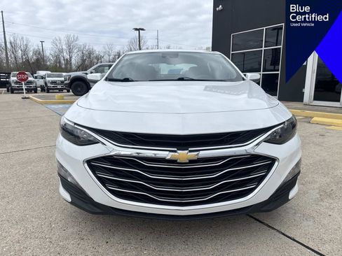 Used 2023 Chevrolet Malibu LT w/ Driver Confidence Package FWD image 3