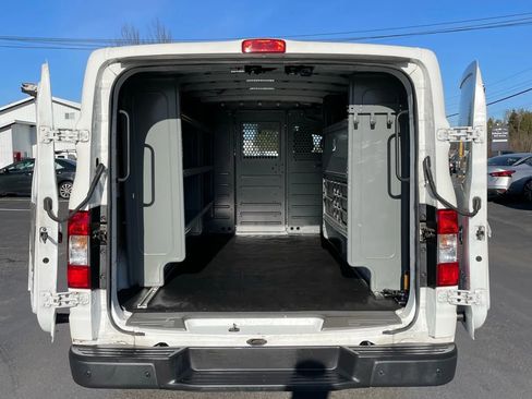 Used 2018 Nissan NV 1500 SV RWD image 32
