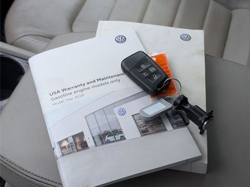 Used 2018 Volkswagen Atlas SEL Premium image 35