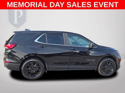 Used 2022 Chevrolet Equinox LT FWD image 4