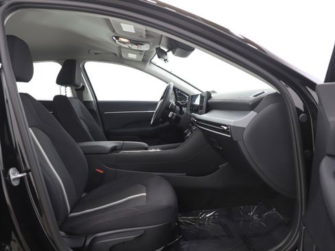 Used 2026 Hyundai Sonata SEL image 11
