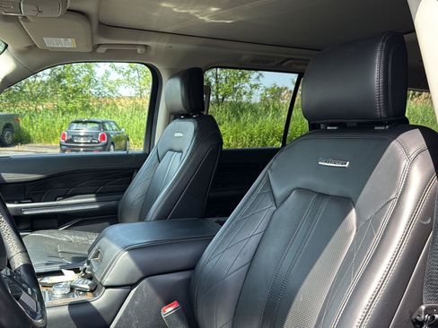 Used 2020 Ford Expedition Max Platinum AWD/4WD image 4