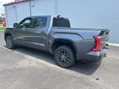 Used 2023 Toyota Tundra Platinum AWD/4WD image 6