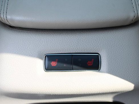 Used 2017 Lincoln MKC Reserve w/ Lincoln MKC Climate Package image 41