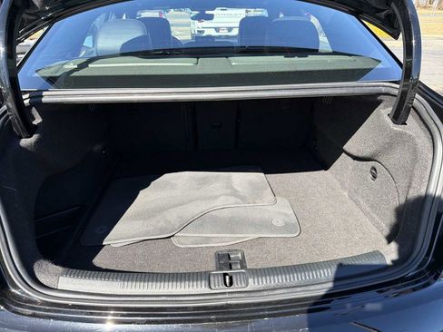 Used 2019 Audi A3 2.0T Premium image 32