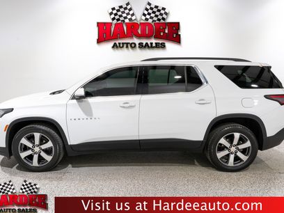 Used 2023 Chevrolet Traverse LT w/ LT Premium Package