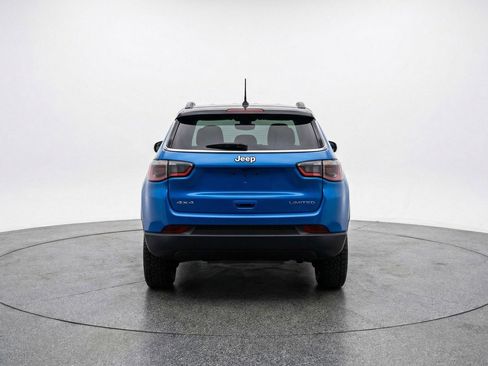 Used 2025 Jeep Compass Trailhawk AWD/4WD image 7