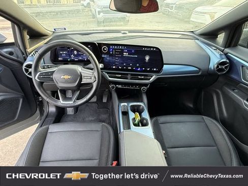 Used 2024 Chevrolet Equinox EV LT FWD image 6