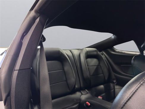 Used 2017 Ford Mustang GT Premium w/ Equipment Group 401A image 19