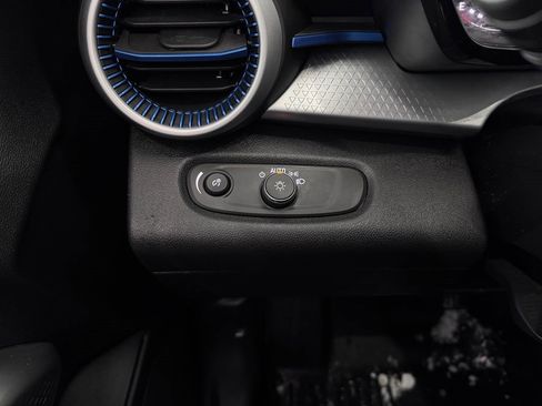 Certified 2024 Chevrolet Trax LS w/ LS Convenience Package image 19