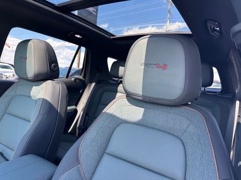 New 2026 GMC Terrain AT4 w/ Convenience Package III image 27