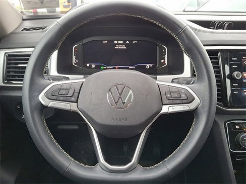 Used 2023 Volkswagen Atlas SEL image 20