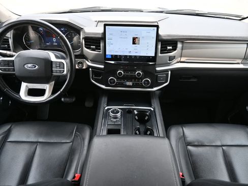 Used 2022 Ford Expedition XLT RWD image 7