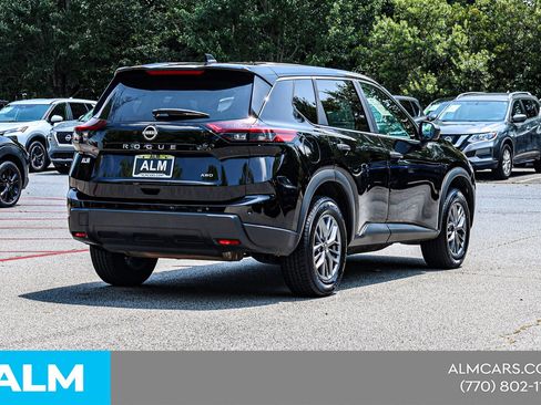Used 2024 Nissan Rogue S AWD/4WD image 6