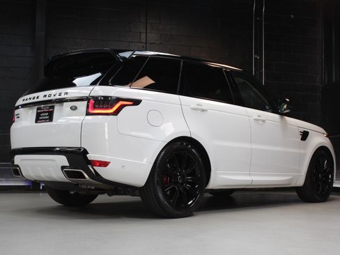 Used 2019 Land Rover Range Rover Sport Supercharged image 16